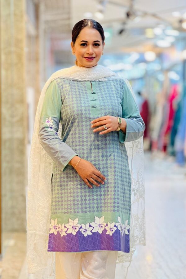 jacquard cotton kurti with screen printed pattern